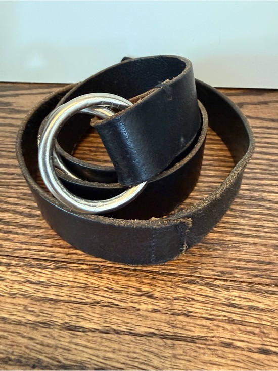 J. Crew Accessories - Vintage 80’s J. Crew Black Leather Double-Ring Belt with Silver Hardware